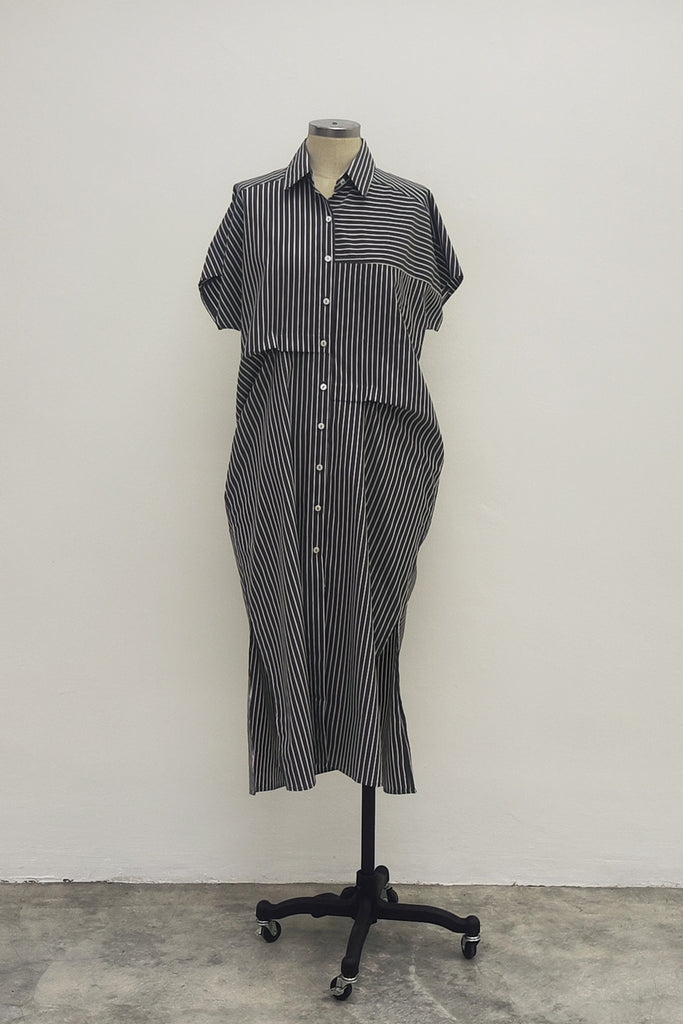 FRONT PLEATED SHIRT DRESS IN GREY STRIPE